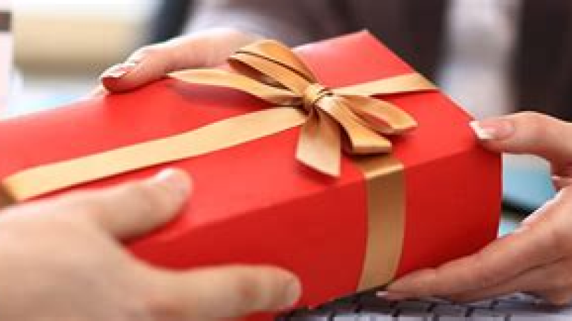 Top Tips For Buying Corporate Gifts
