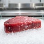 Miami seafood market recommending cold water thawing technique