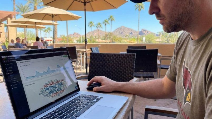 Phoenix Arizona fans discussing Hollywood trends online